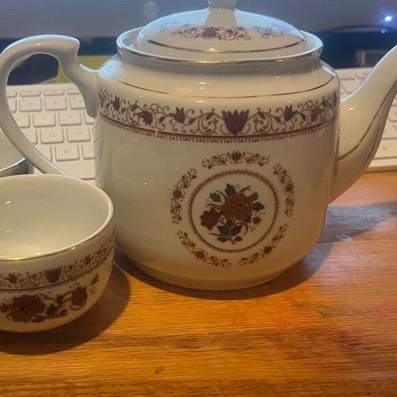 Vintage 1960s Taiwan Tatung Porcelain Teapot Kettle - Picture 3 of 3